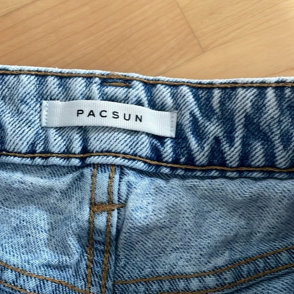PACSUN Mom jean shirts size 22 - Picture 3 of 4